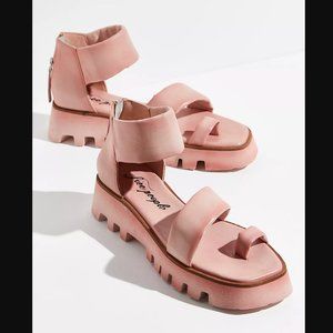NEW Free People Maddox Lug Sole Sandals